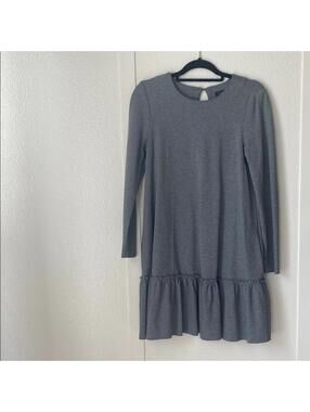 Banana Republic Gray Long Sleeve Ruffle Hem Dress Size 6 Keyhole Neck